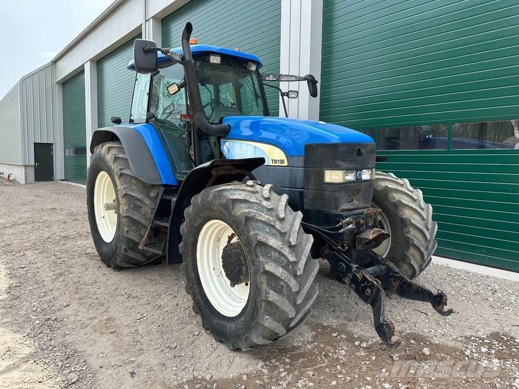 New Holland TM 190 Tratores Agrícolas usados