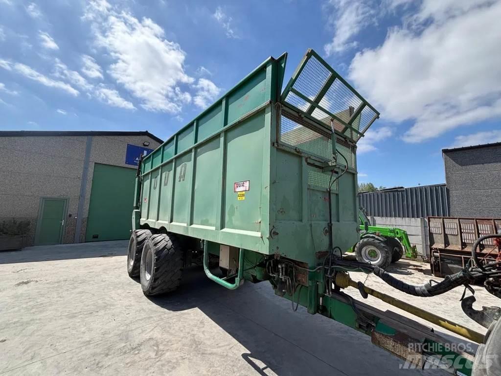 OVA LB65275T Forrageiras auto-propulsionadas