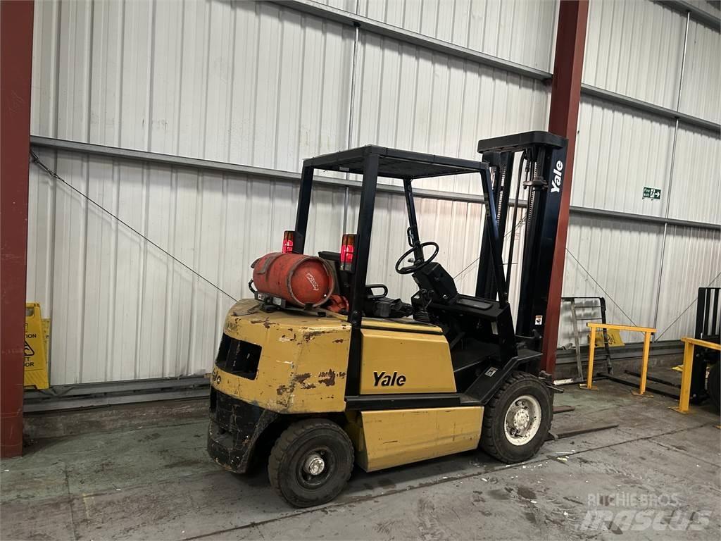 Yale GLP050RF Empilhadores a gás