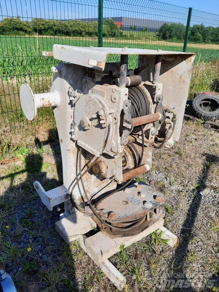 Bobcat Treuil / Winch Manipuladores telescópicos