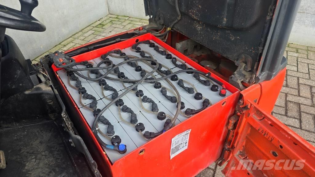 Linde E18L-01 Empilhadores eléctricos