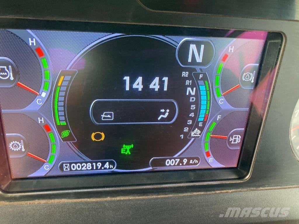 Komatsu HM300-5E0 Camiões articulados