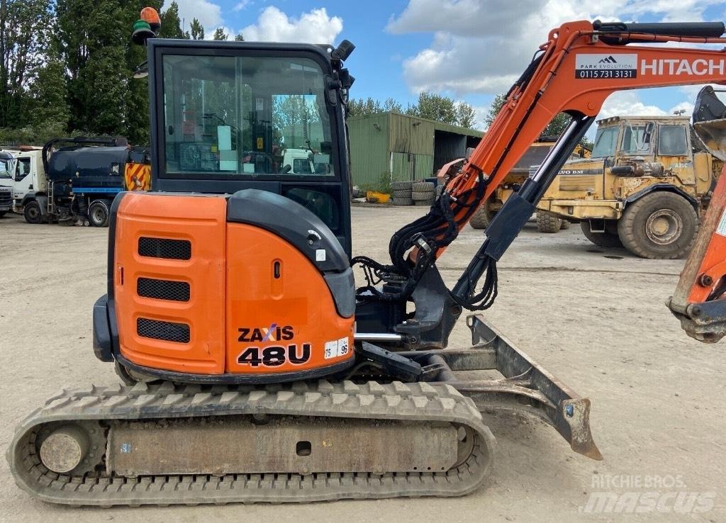 Hitachi ZX 48 U Mini Escavadoras <7t