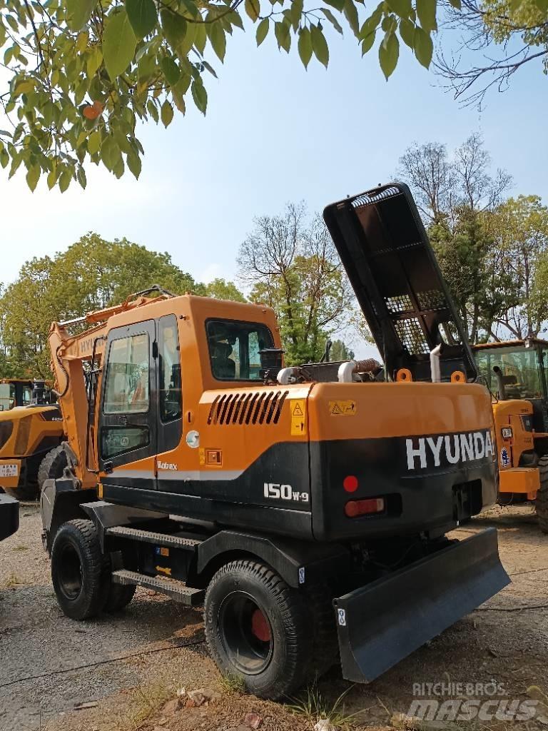 Hyundai 150W-9 Escavadoras de rastos