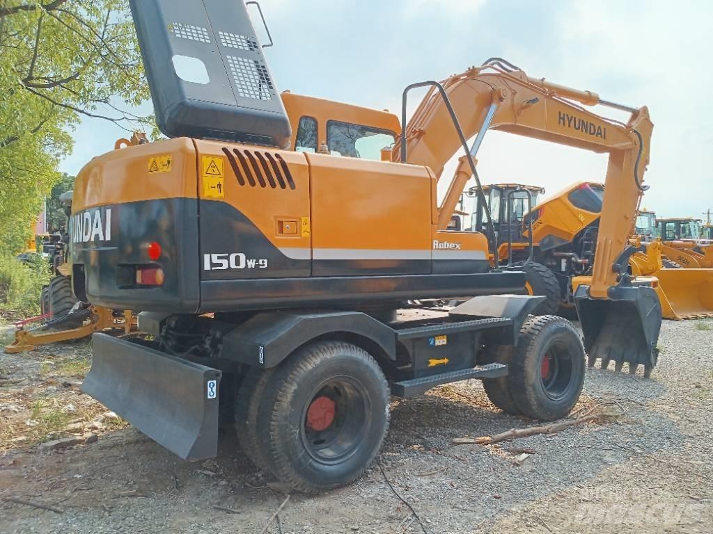 Hyundai 150W-9 Escavadoras de rastos