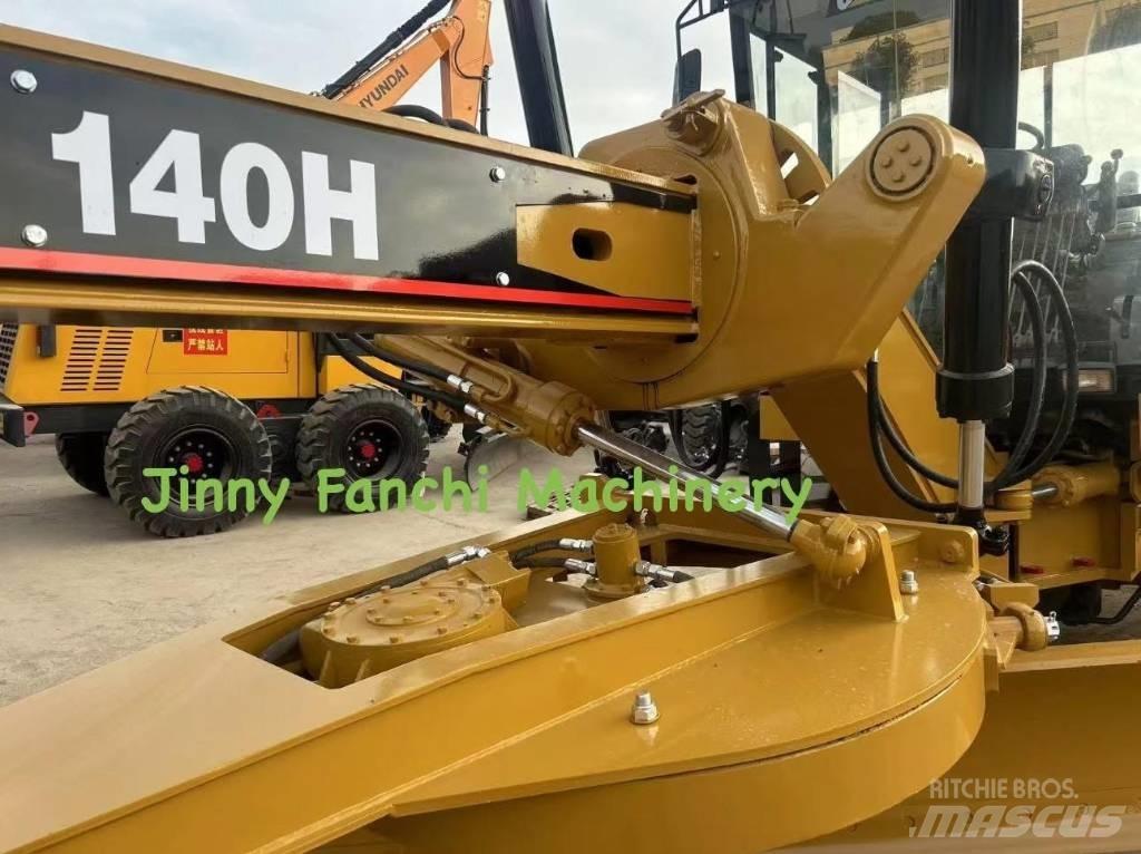 CAT 140 Motoniveladoras