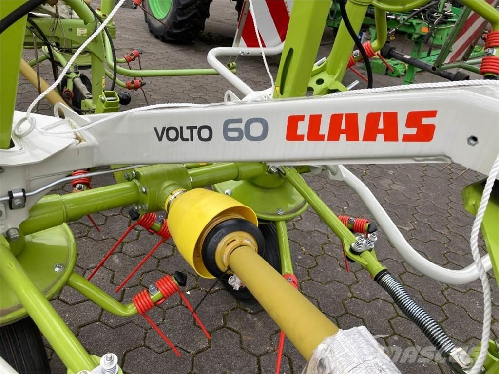 CLAAS Volto 60 Ancinho virador
