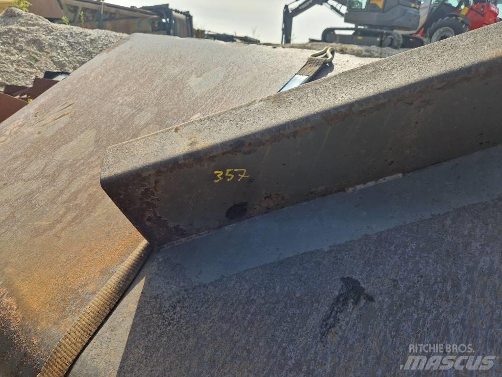 Volvo L 180 Baldes