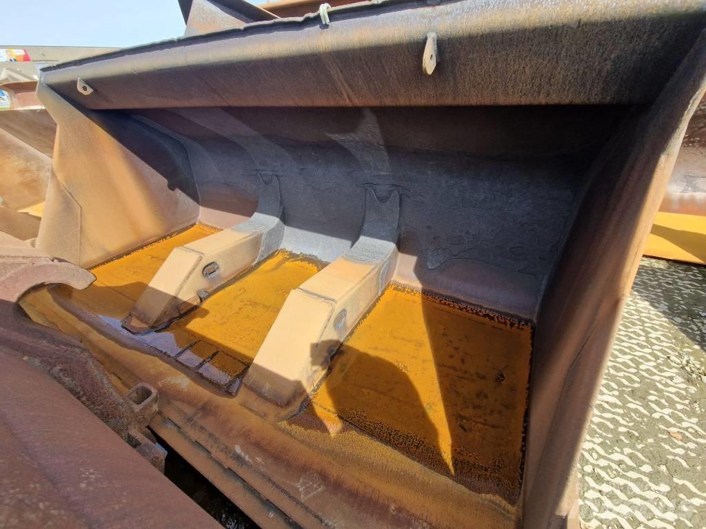 Volvo L 180 Baldes