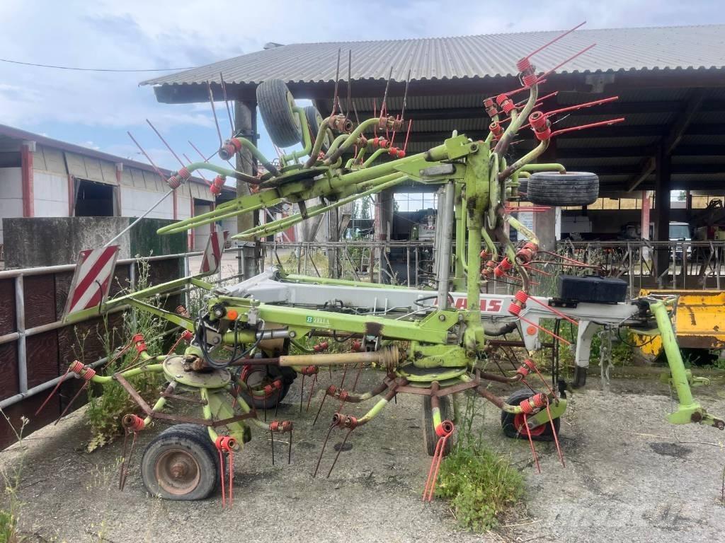 CLAAS Volto 1050 T Ancinho virador