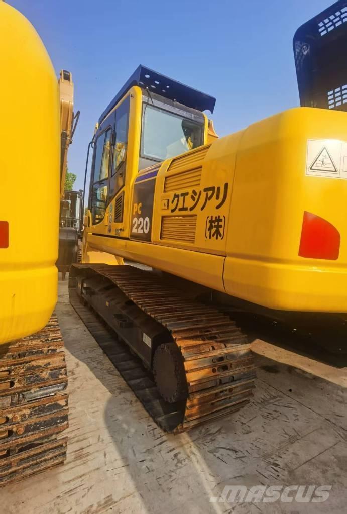 Komatsu PC 220-8 Escavadoras de rastos