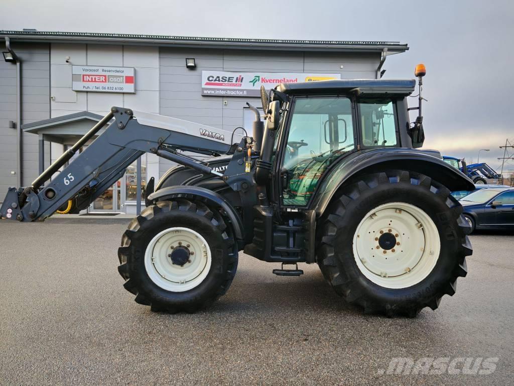 Valtra N 142 Versu Tratores Agrícolas usados