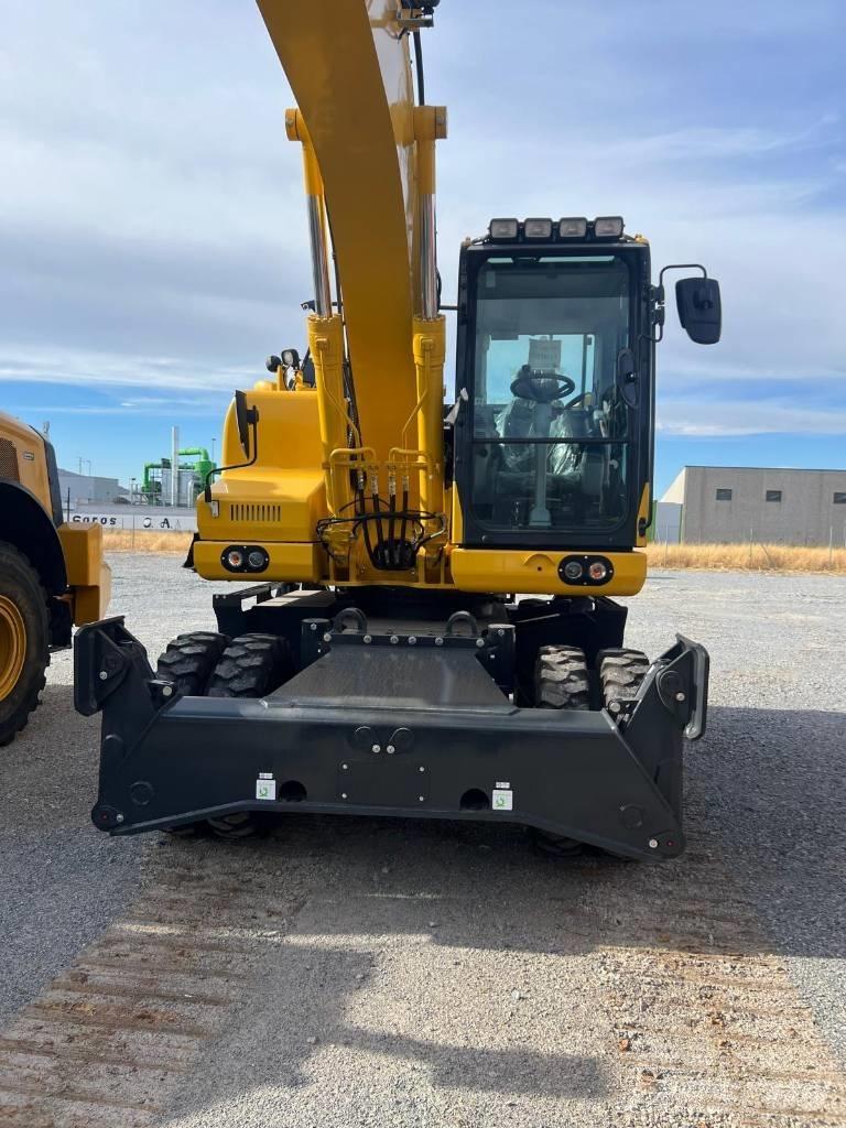 Komatsu PW 180 Escavadoras de rodas