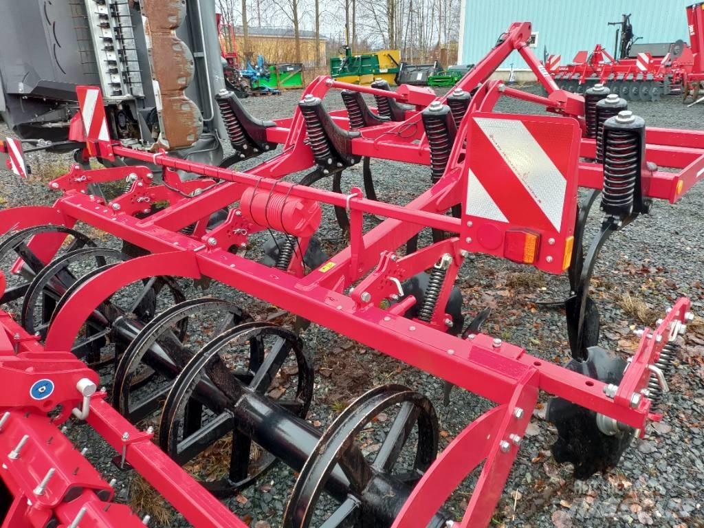 Horsch Terrano 3 FX Cultivadoras