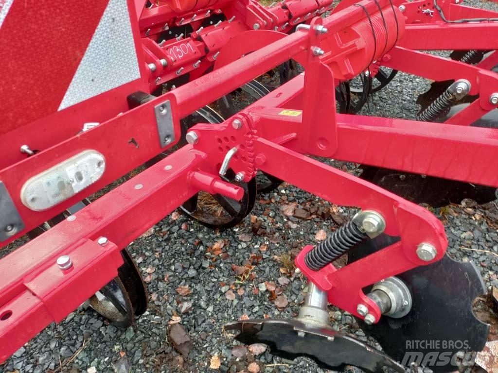 Horsch Terrano 3 FX Cultivadoras