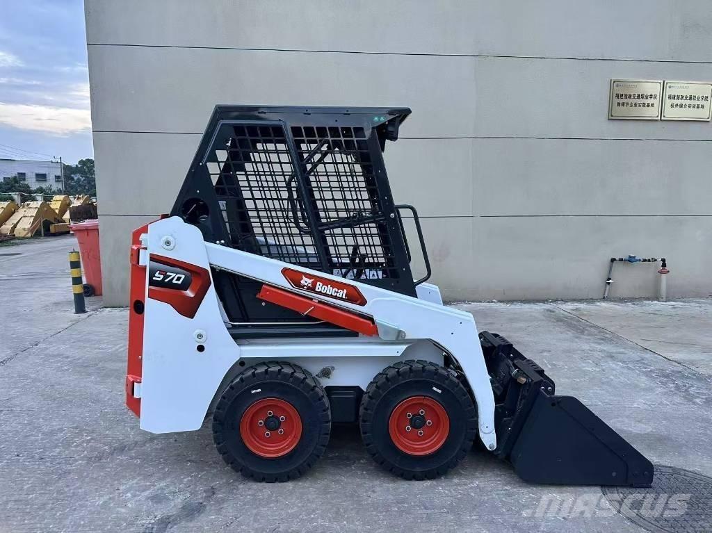 Bobcat S70 Carregadoras de direcção deslizante