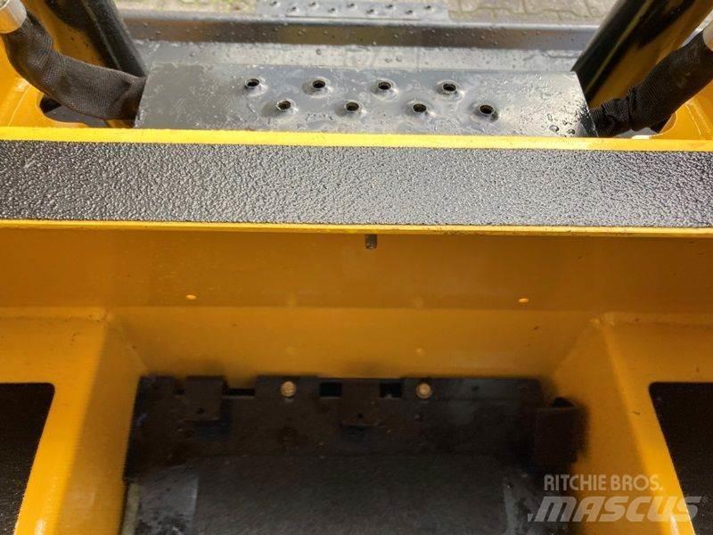 Gehl RT105 Carregadoras de direcção deslizante
