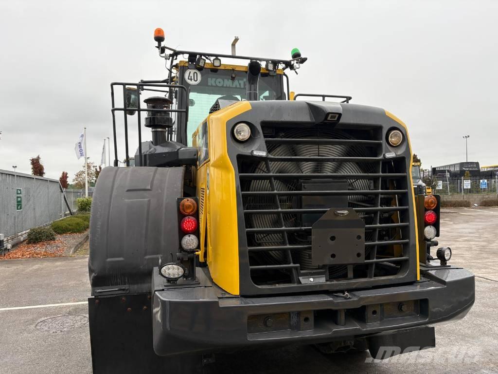 Komatsu WA380-8 Pás carregadoras de rodas