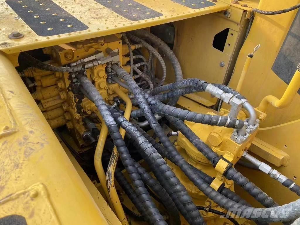 Komatsu pc 220 Escavadoras de rastos