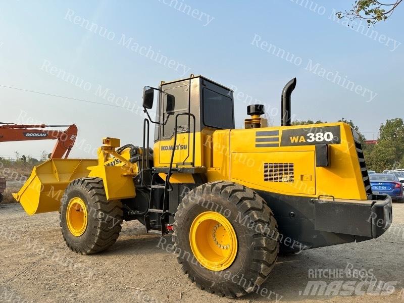Komatsu WA380 Pás carregadoras de rodas