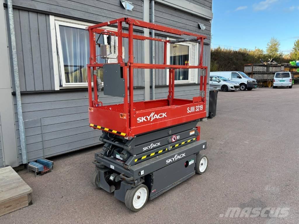 SkyJack SJ III 3219 Elevadores de tesoura