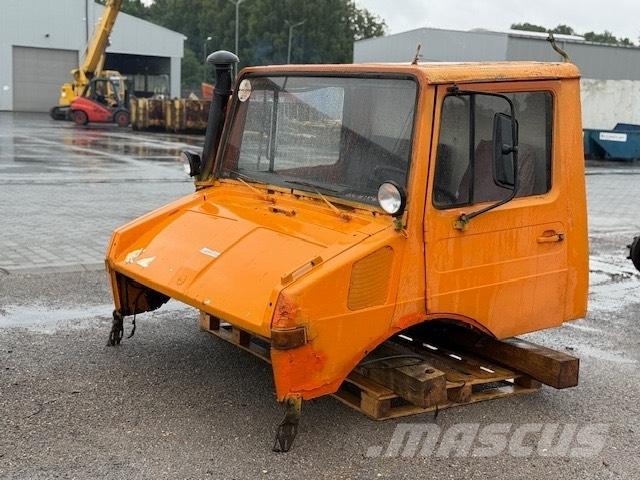 Unimog 424 USED CAB Cabines e interior