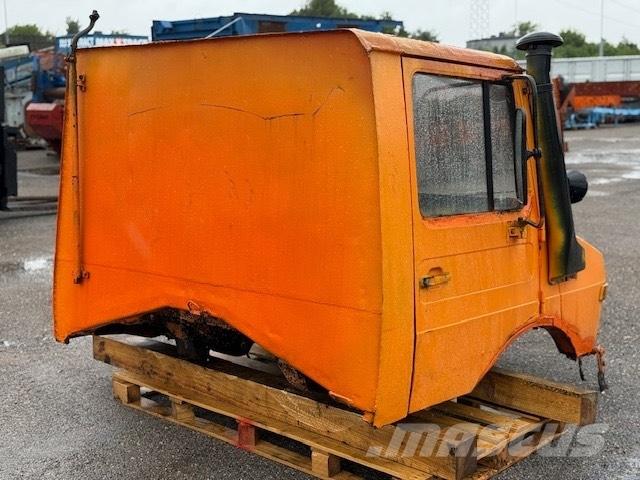 Unimog 424 USED CAB Cabines e interior