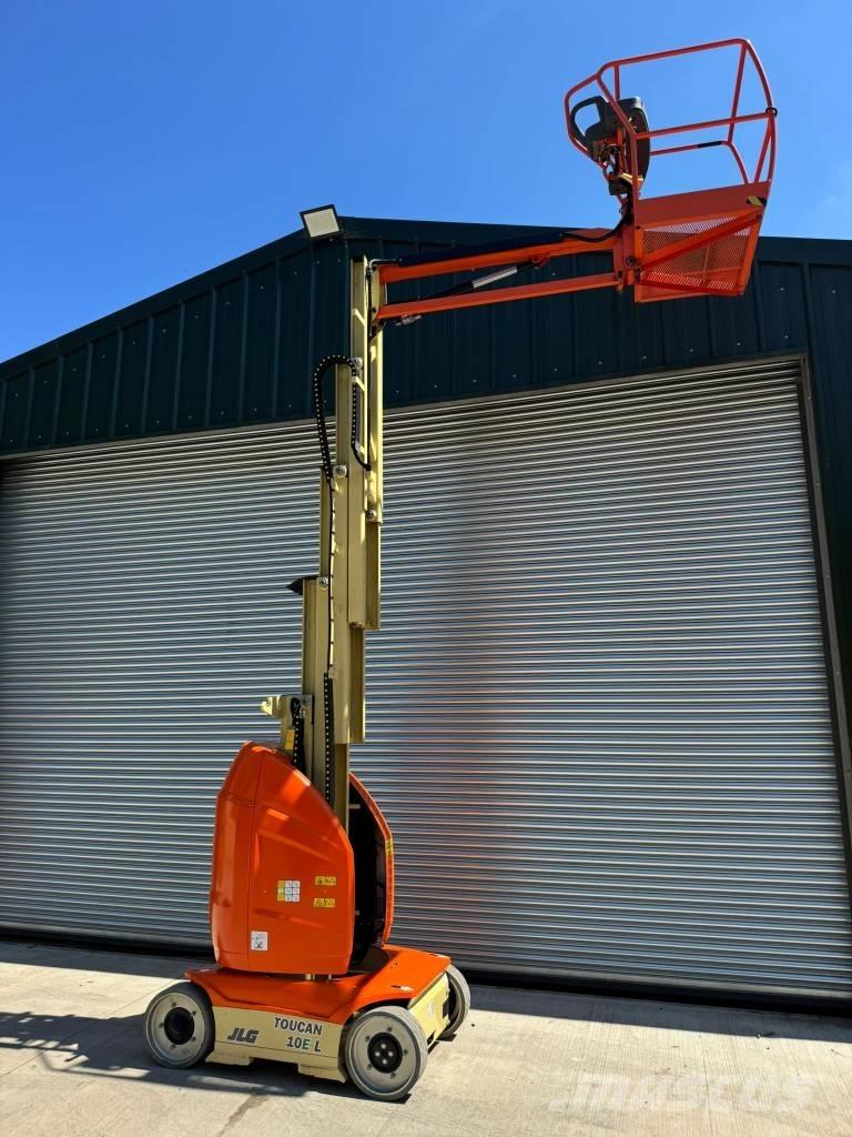 JLG Toucan 10 E-L Plataformas de Mastro Vertical