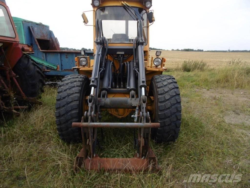 Volvo BM 4200 Pás carregadoras de rodas