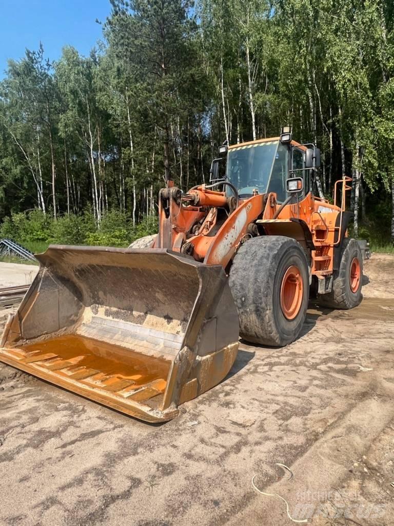 Doosan 420 Pás carregadoras de rodas