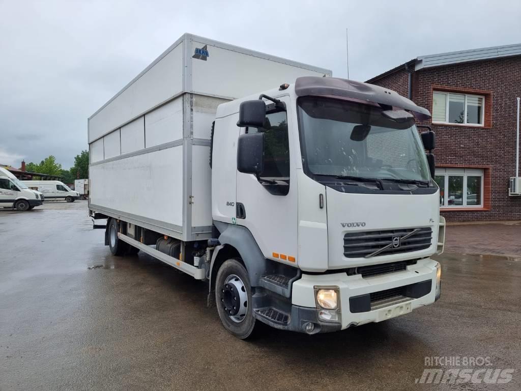 Volvo FL 240 Camiões de caixa fechada