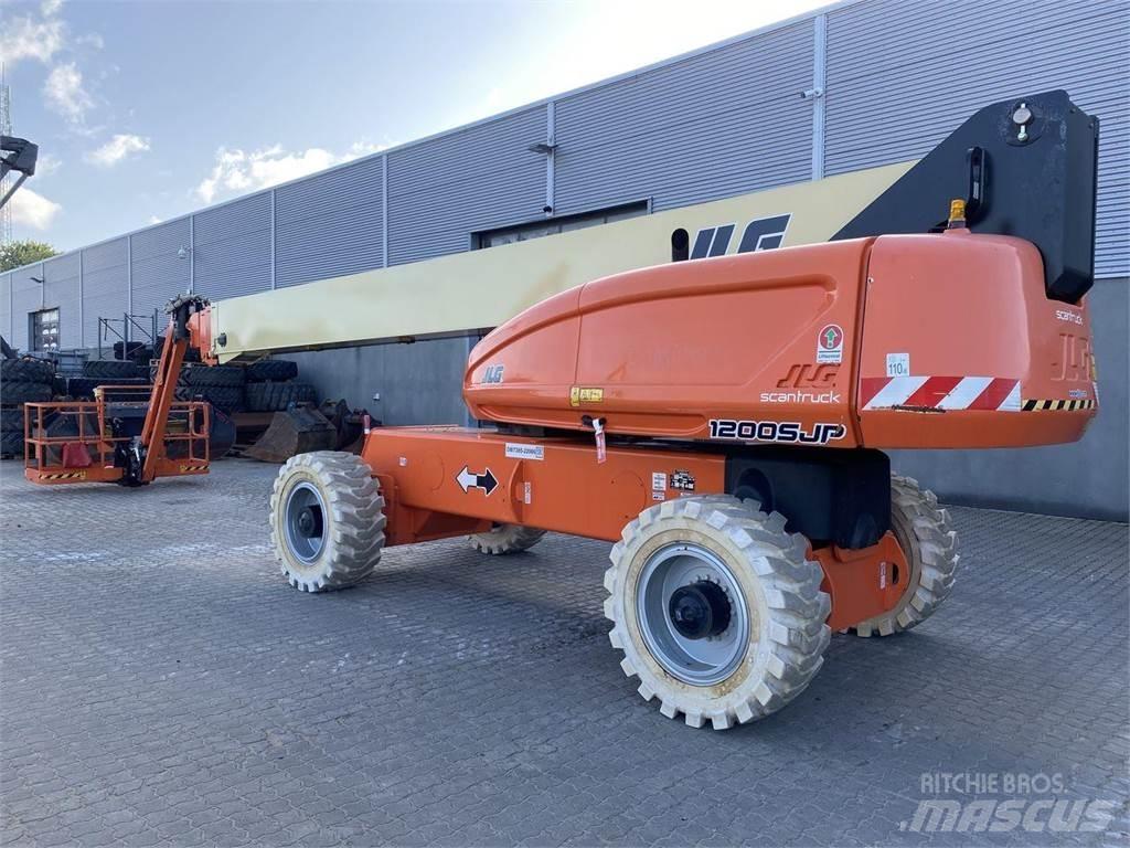JLG 1200SJP Elevadores braços articulados