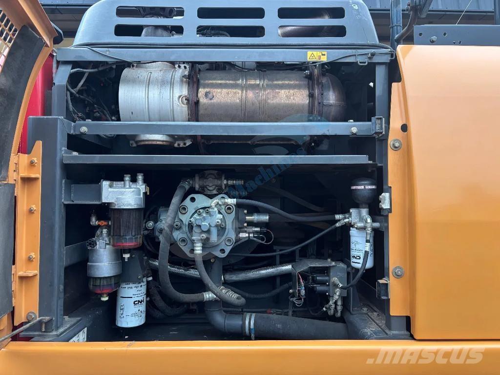 CASE CX 300 D Escavadoras de rastos