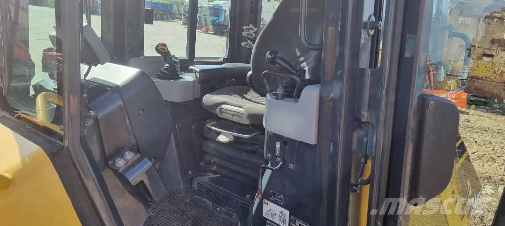 Komatsu D 51 PX-22 Dozers - Tratores rastos