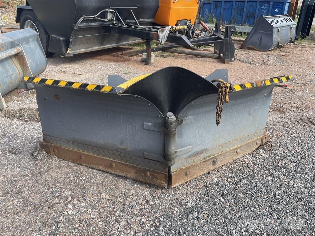  Vilakone Nivelaura Acessórios para tractores compactos