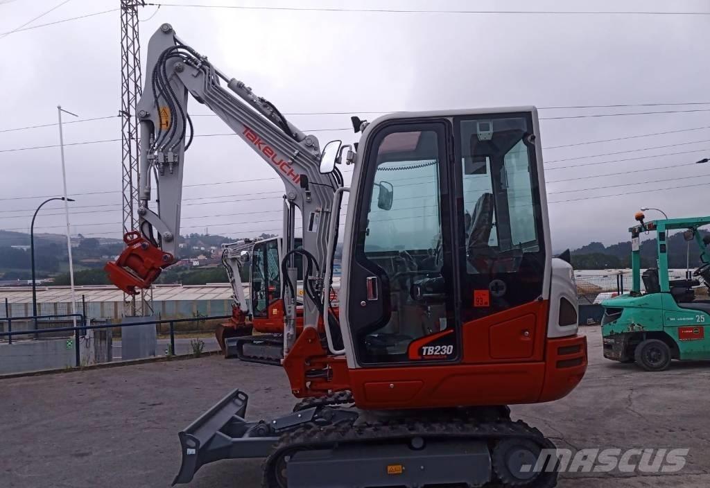 Takeuchi TB 230 Mini Escavadoras <7t