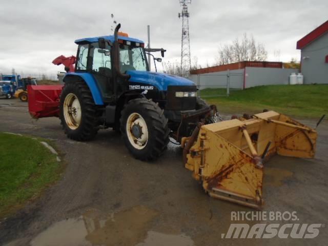 New Holland TM 125 Tratores Agrícolas usados