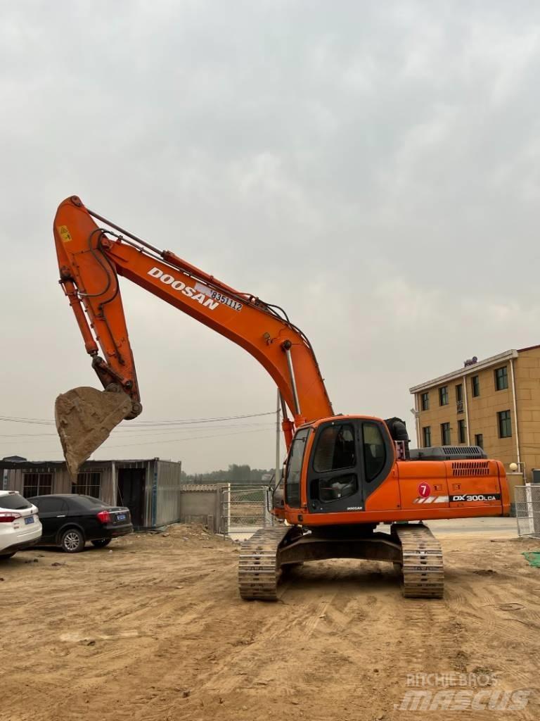 Doosan DX300LCA Escavadoras de rastos