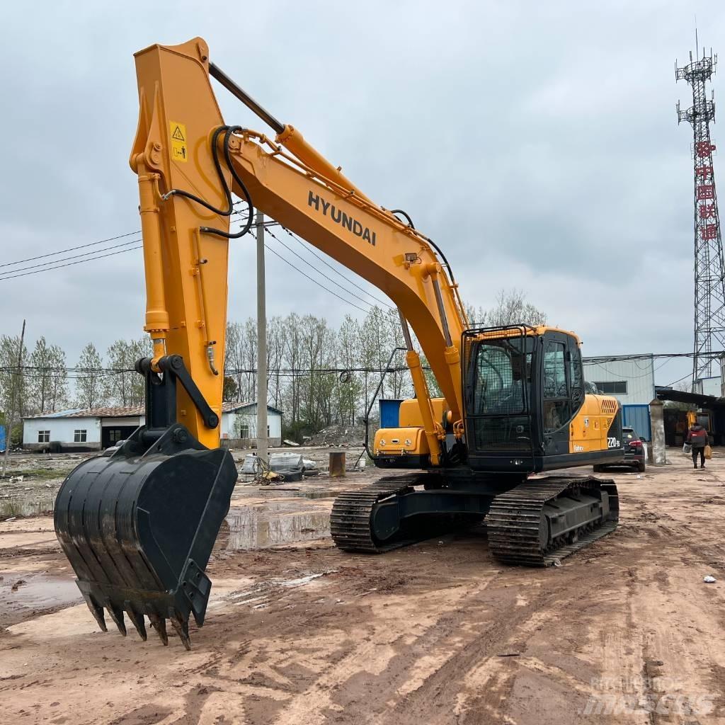 Hyundai R220LC-9 Escavadoras de rastos