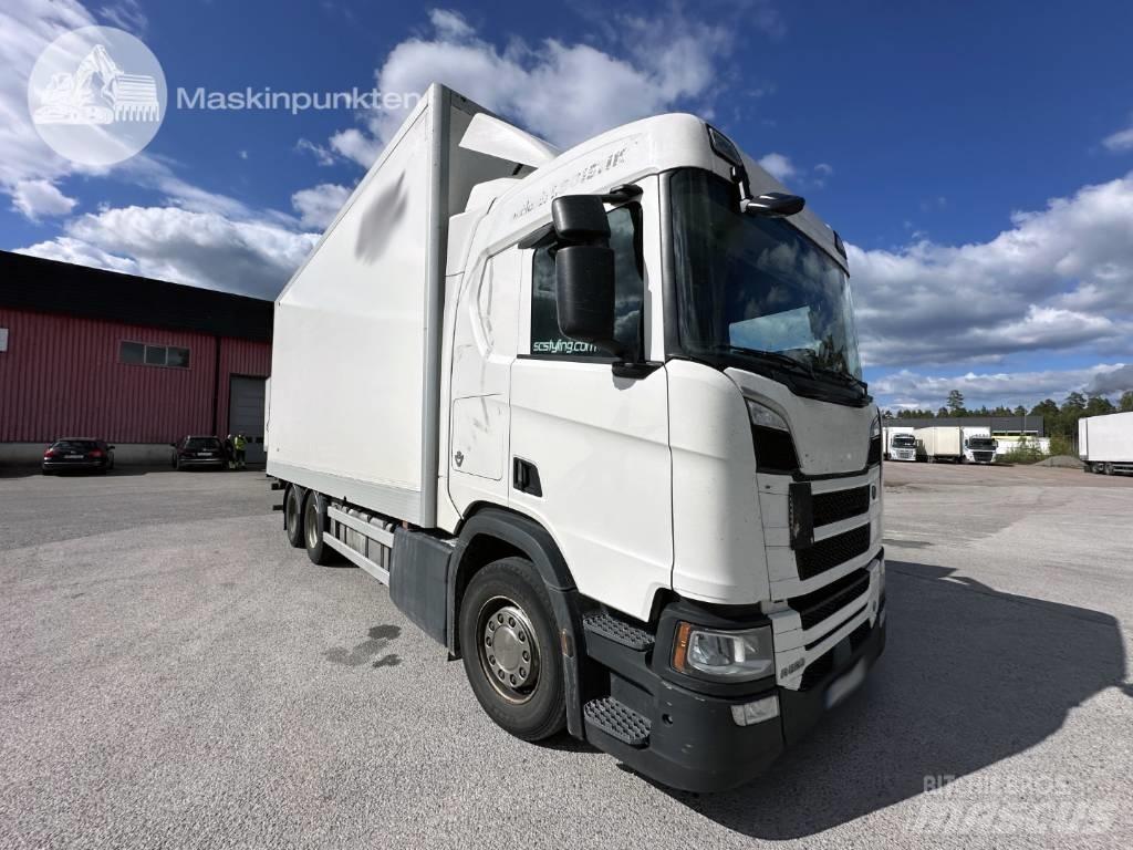 Scania R 520 Camiões de caixa fechada