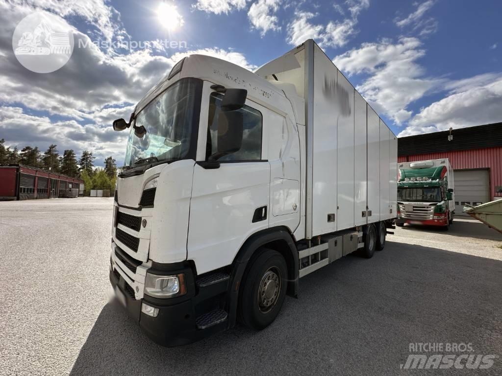Scania R 520 Camiões de caixa fechada