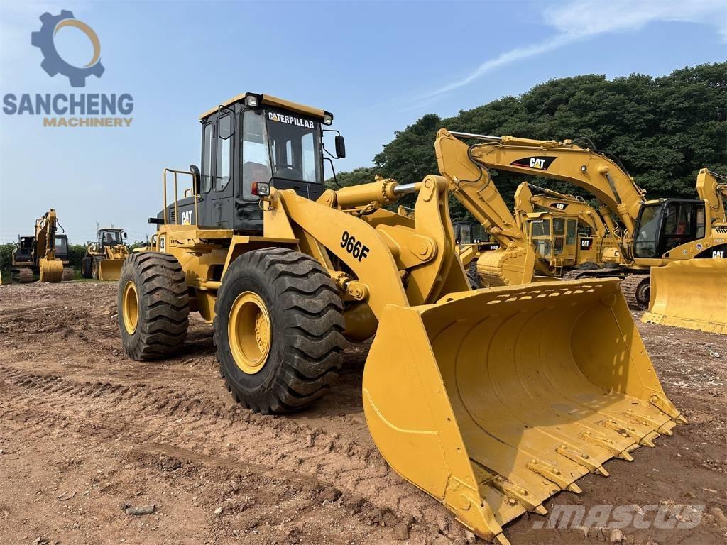 CAT 966 F Pás carregadoras de rodas