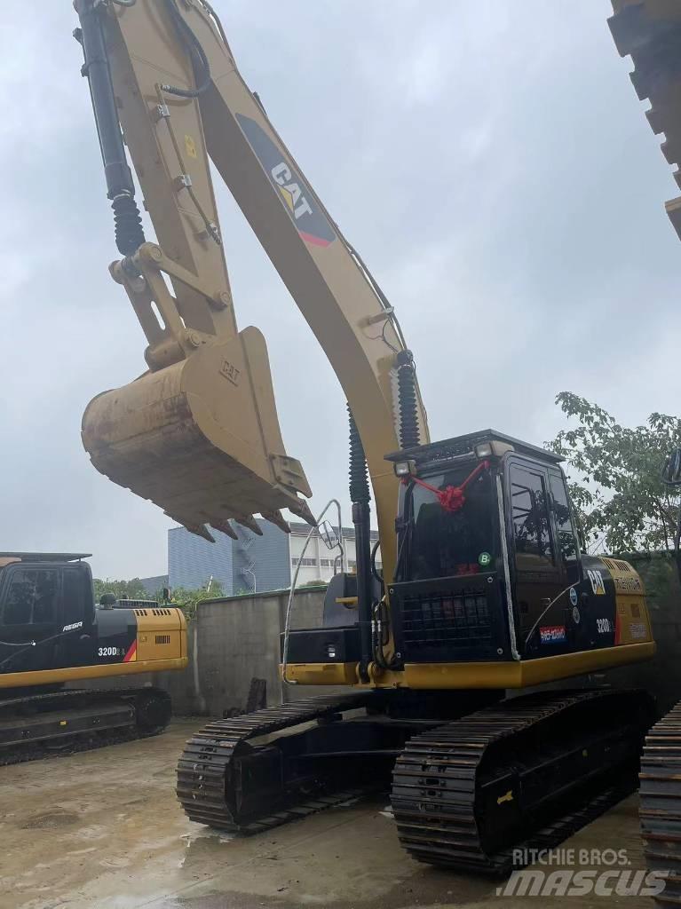 CAT 320 D Escavadoras de rastos