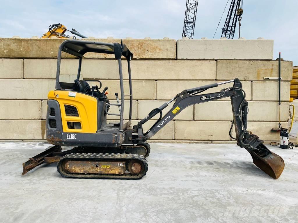 Volvo EC 18 C Mini Escavadoras <7t