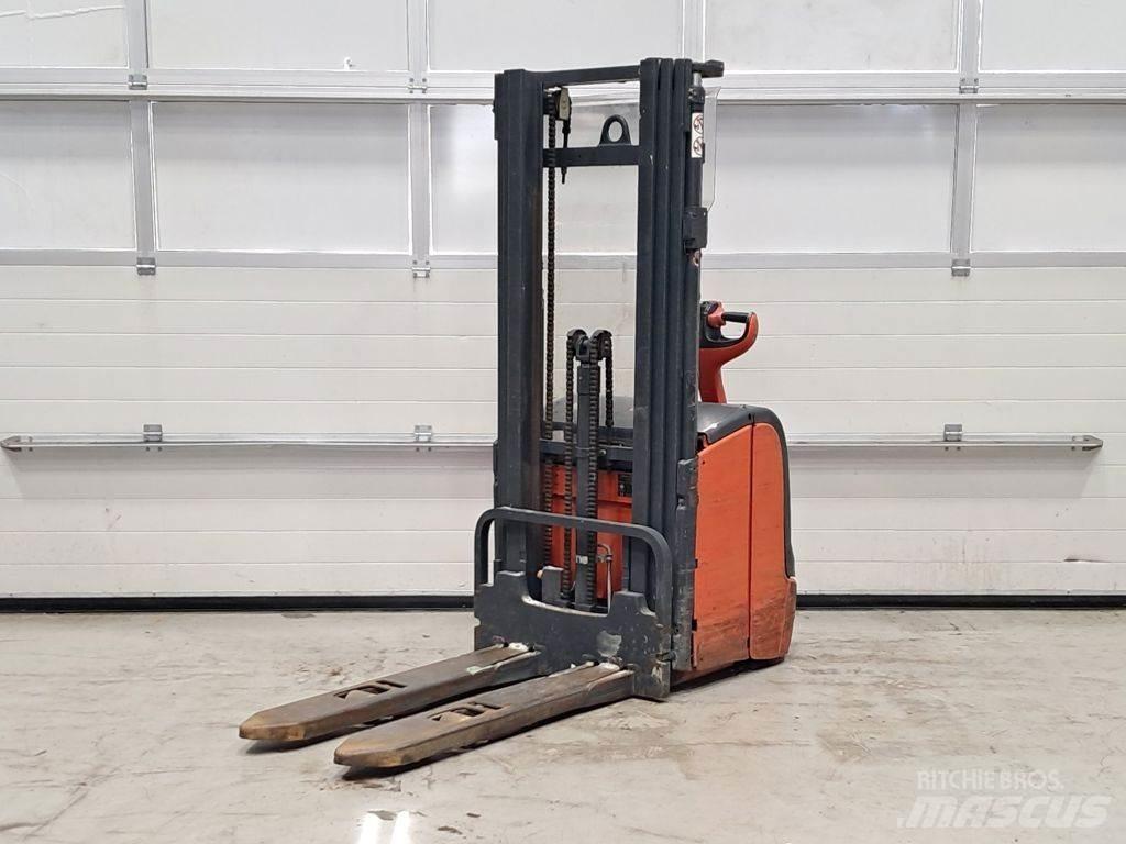 Linde L14 Empilhador para operador externo