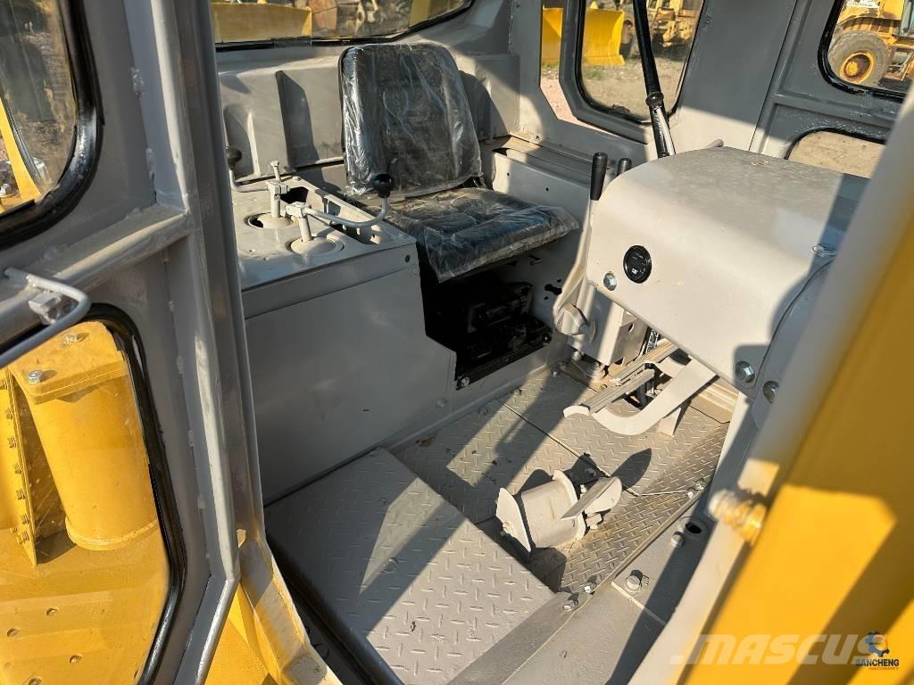 CAT D7G Dozers - Tratores rastos