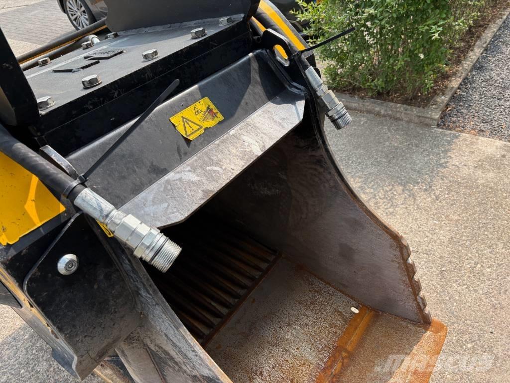 MB Crusher BF 60.1 Baldes britadores