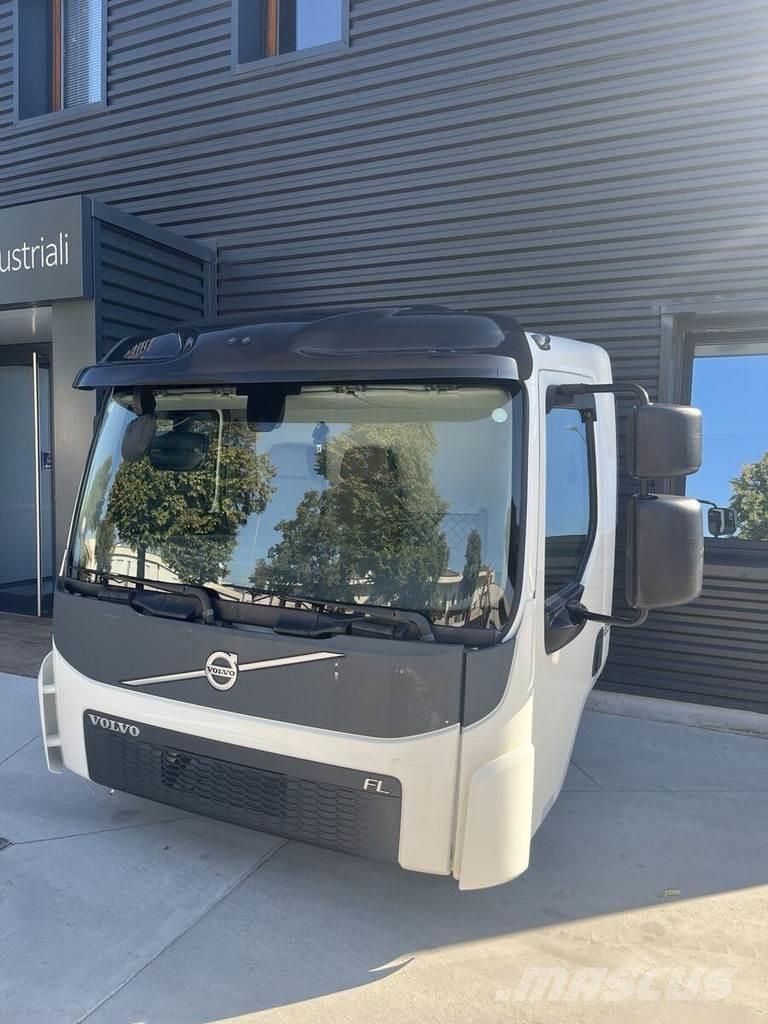 Volvo FL Cabines e interior