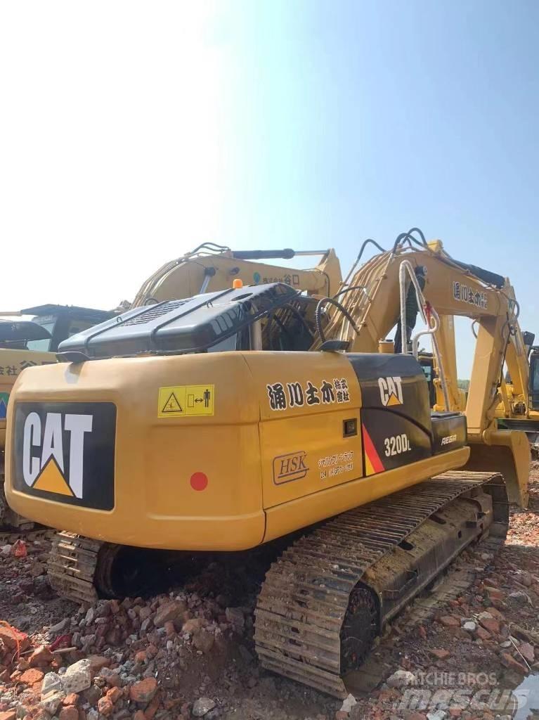 CAT 320 D L Escavadoras de rastos