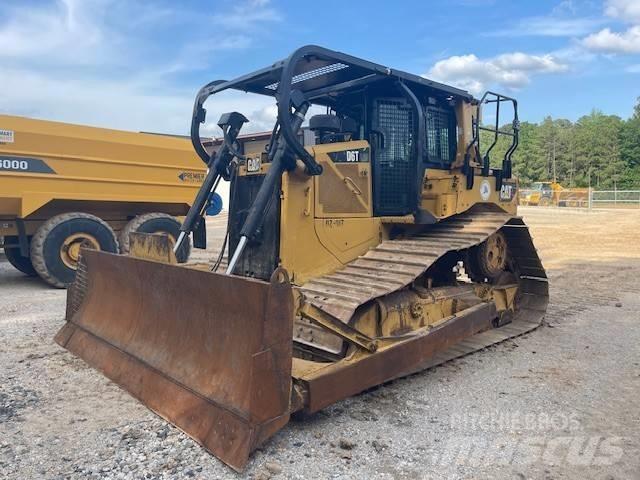 CAT D 6 T LGP Dozers - Tratores rastos